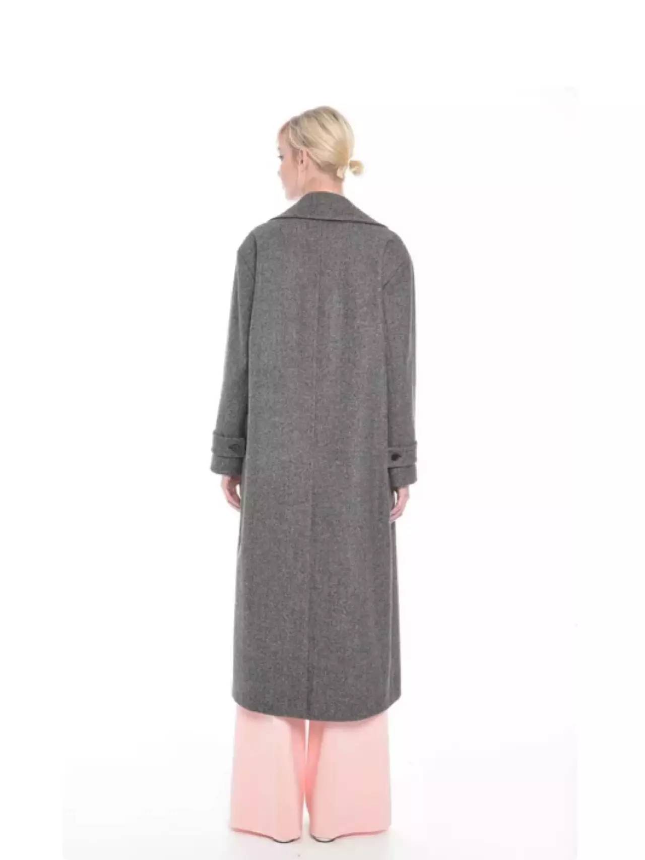 我的前半生唐晶为什么对罗子君好,我的前半生原著中的子君和唐晶