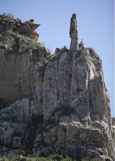 世界第一大马场有多少匹马,世界最大的军马场