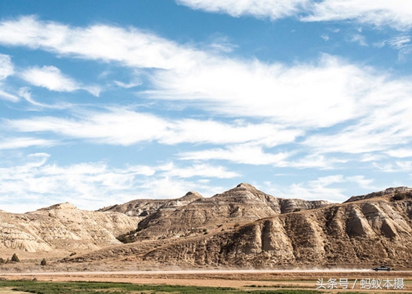 想隔着玻璃拍大片被玻璃反光困扰？这样就能消除玻璃反光！