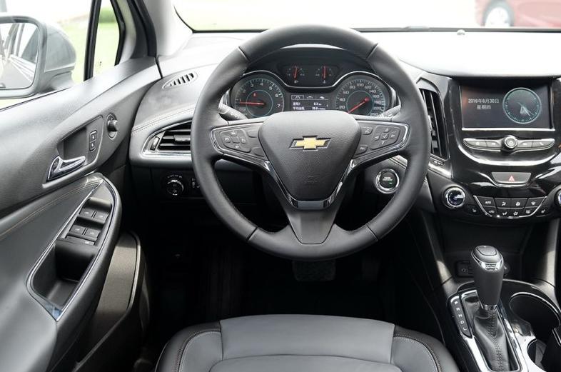 科鲁兹新款霸气登场,推荐三款全新科鲁兹