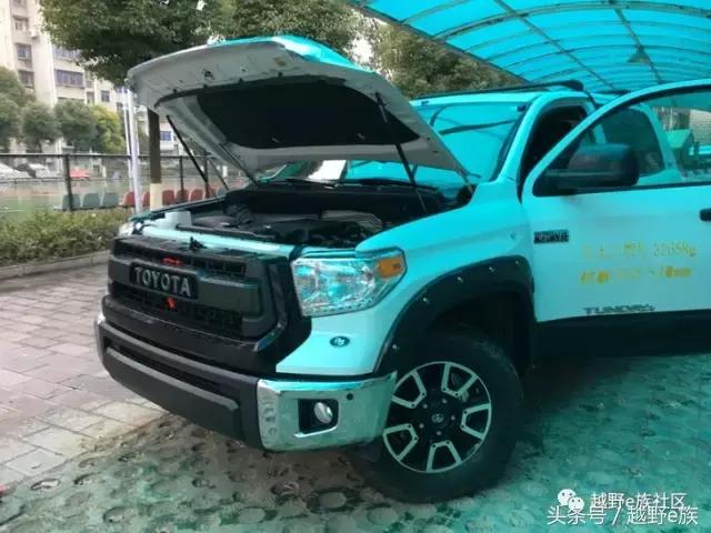 丰田坦途3.3t柴油版改装,丰田坦途trd全新款2022款改装