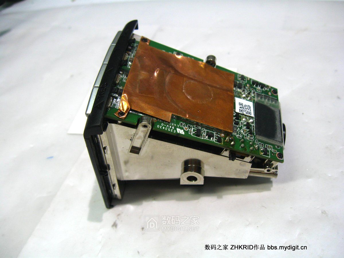 趴趴狗行车记录仪镜头拆解,零镜行车记录仪拆解评测