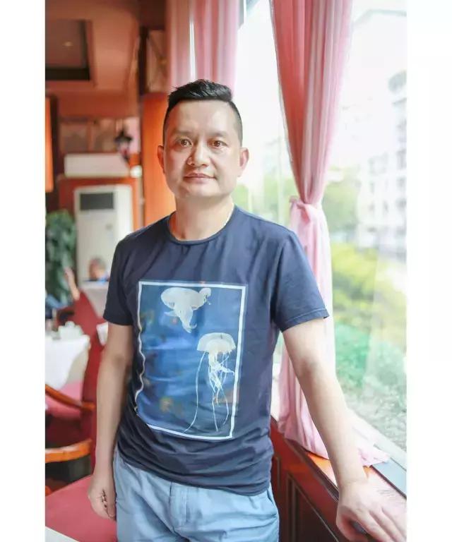 从医18年，经他手的危重疑难孕产妇何止上千？他是华西附二院“男神”教授姚强