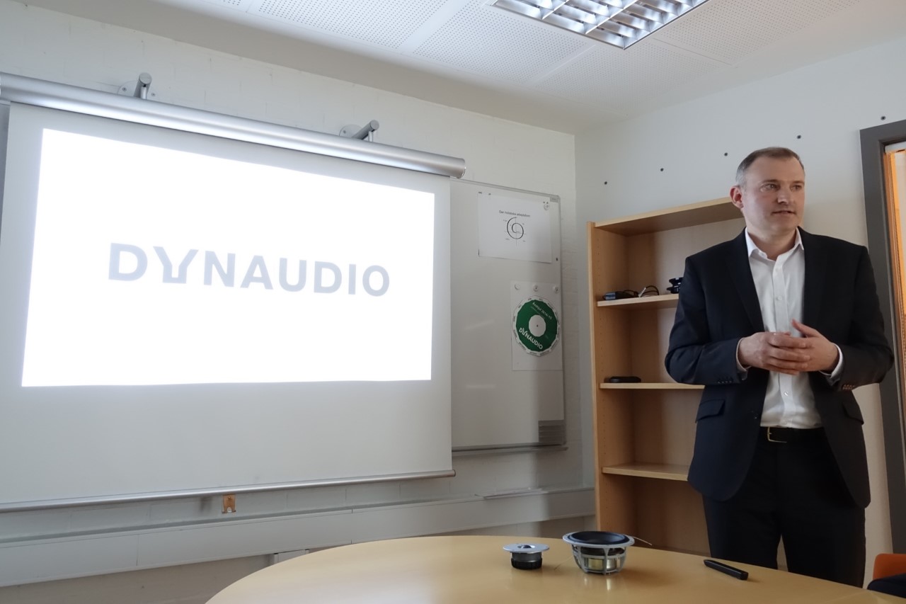 涓规嬁涓归害鎬婚儴,涓规嬁dynaudio2019