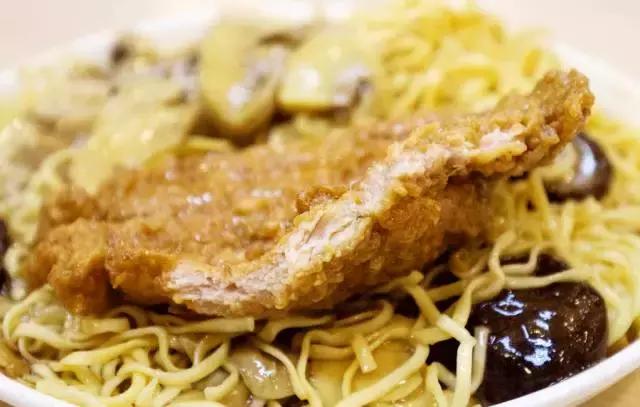 最好吃的冷面推荐,40度的天吃一碗麻辣烫