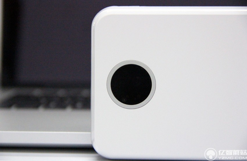 罗马仕Horus移动电源体验测评：来一场说走就走的旅行