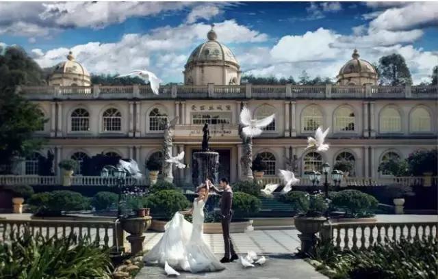 在最美的年纪留下美好的瞬间,在人生中最美的年华遇见最美的你