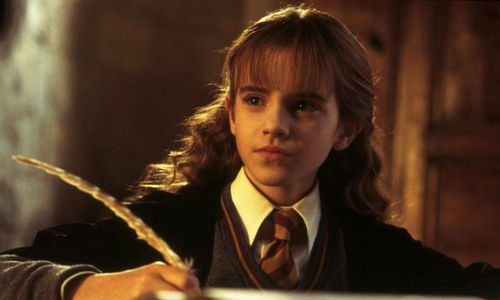 艾玛沃特森凭什么演赫敏的视频,赫敏艾玛沃特森开挂人生