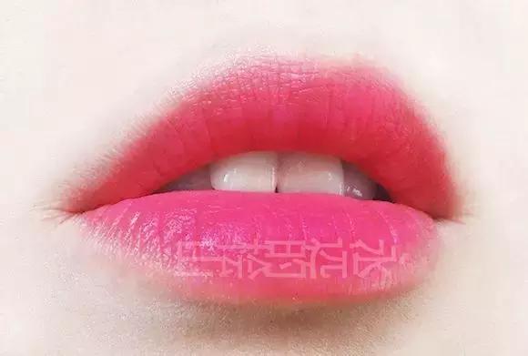 giorgioarmani唇釉,giorgioarmani和emporioarmani