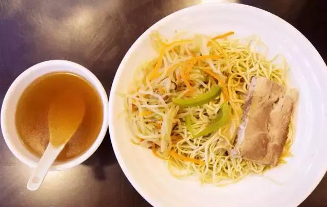 最好吃的冷面推荐,40度的天吃一碗麻辣烫