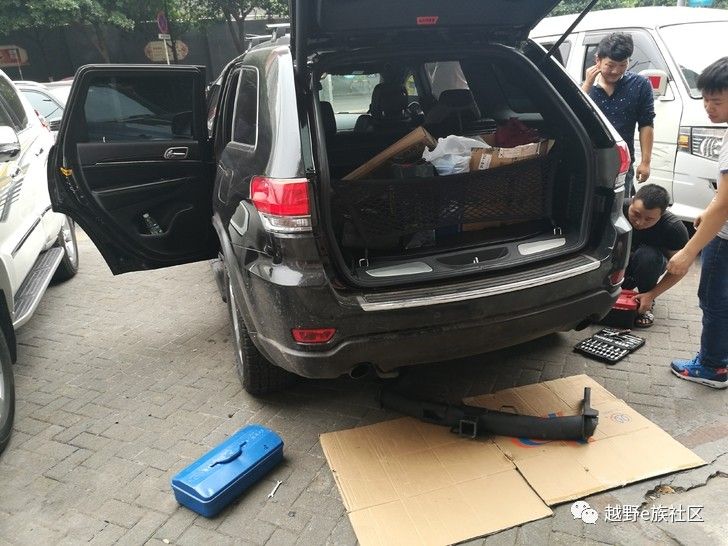 大切加装拖车钩申请流程,大切加装车顶行李箱