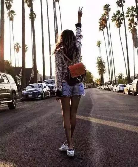 包包好看就是容量不够用,包包少女款推荐