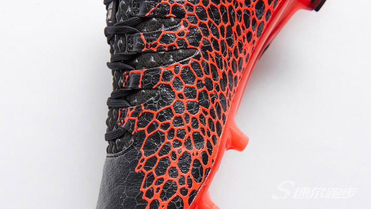 彪马最强短跑鞋,彪马力量型足球鞋