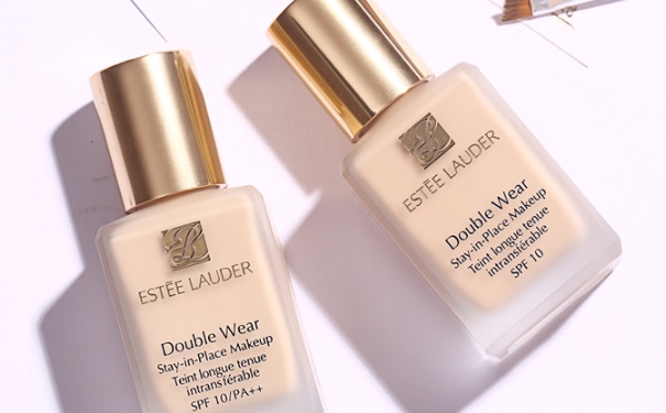 夏天爱出油有痘痘推荐粉底,夏天爱出汗出油粉底液