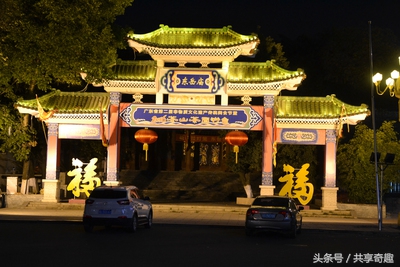 腾龙18-200大变焦镜头,一镜走宇宙腾龙18-400开箱视频