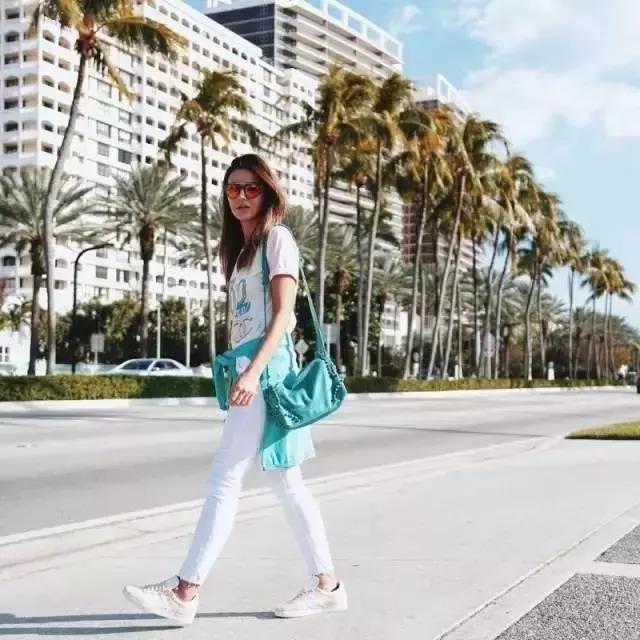 放下小白鞋,这个夏天和小粉鞋谈场恋爱!