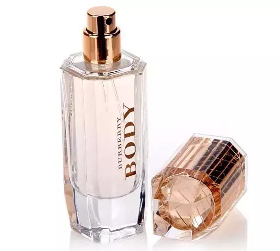 不喷香水的女人没有未来，这些香水能让男人记住你一辈子