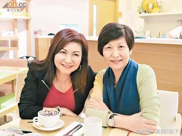 涔愭槗鐜叉浘鍔辩弽涓や汉璋佸彛纰戝ソ,涔愭槗鐜叉浘鍔辩弽tvb灞卞ご鏂囧寲