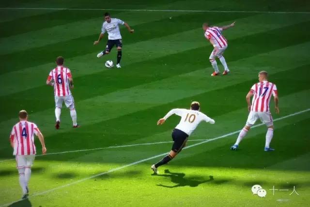 如何养成带球抬头的习惯,带球抬头观察的训练