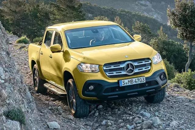 现代小型suv最新款venue白色,2024款全新现代kona