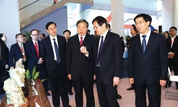 肇庆新兴绿水青山,肇庆绿水青山景点