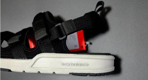 2020夏最火凉鞋,夏季凉鞋最流行这几款