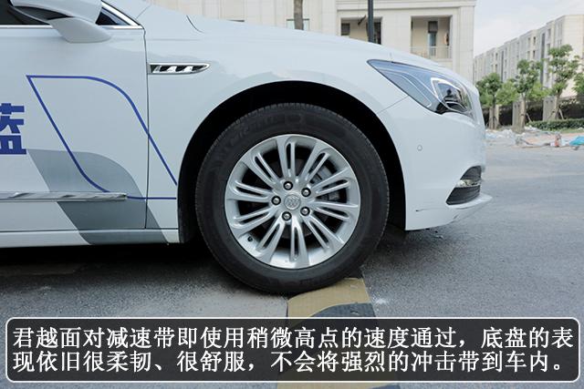 别克君越混动油耗怎么样,别克君越豪华舒适版