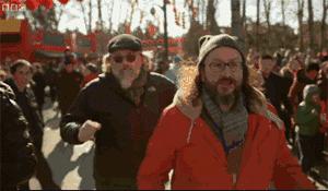 为什么广场舞最近火起来了,为什么广场舞最近火