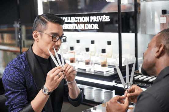 胡兵体验欧洲艺术,胡兵时尚生活记