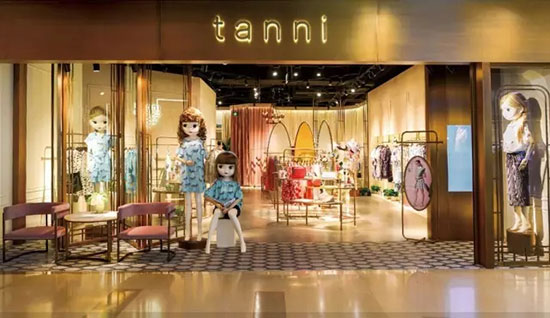 今年最流行的五大女装品牌,国内最新流行的女装品牌