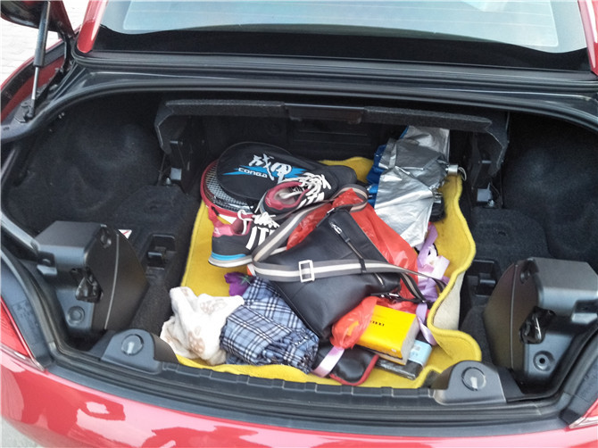 有面子的车可不只有宝马奔驰,在路上跑的宝马z4最新款