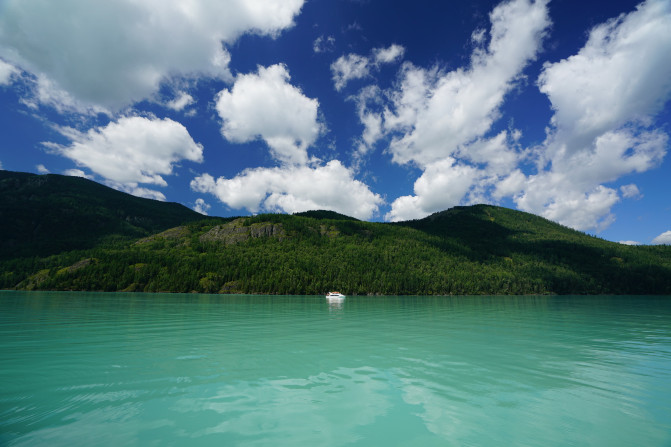 感受大西北的异域风情环疆游结束,南北疆深度游北疆进入南疆