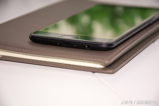 入手一加5效果如何,一加手机5的性能怎么样