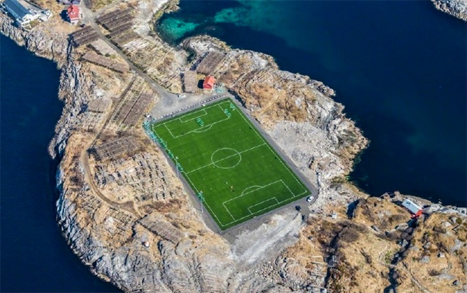 挪威的球场图片,挪威球场背景图