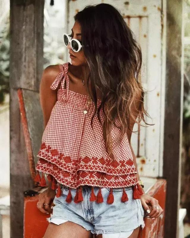 上班打扮小点还是成熟点好,上班look整套