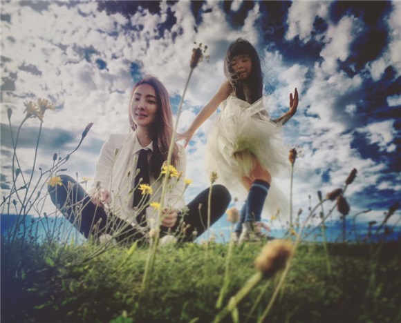 曹格一家人澳大利亚旅行,曹格夫妇照片