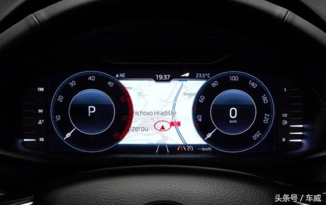 斯柯达KAROQ入华前瞻，轴距加长5厘米，预计售价15万