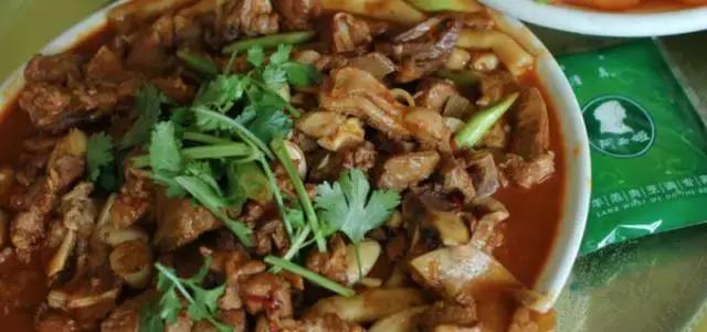 12月机票提前多少天订最便宜,每个星期哪天订机票最便宜