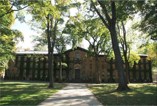 聘请清华女神颜宁为终身讲座教授的美国普林斯顿大学什么来头?