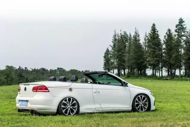 大众尚酷第一款,尚酷对比大众eos