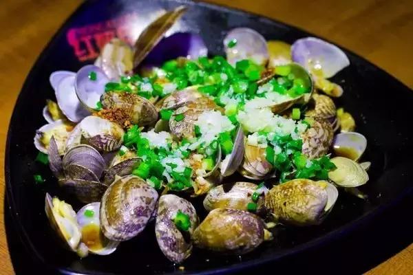 高温红色预警酷热,高温红色预警强雷电