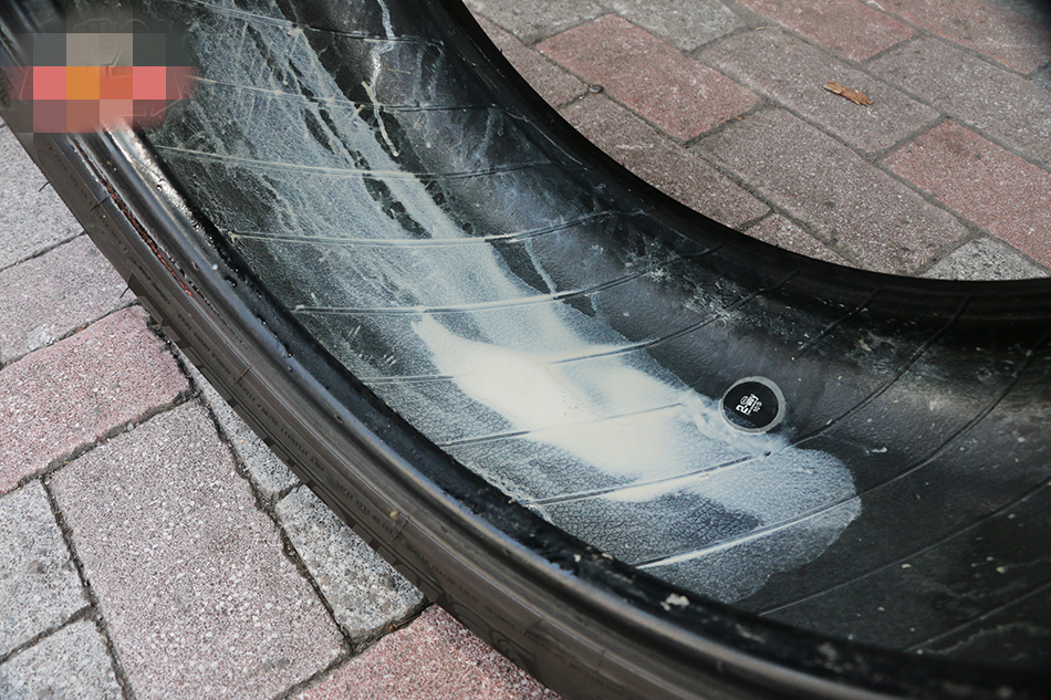 爆胎不严重可以补吗,什么车爆胎了可以自动补胎