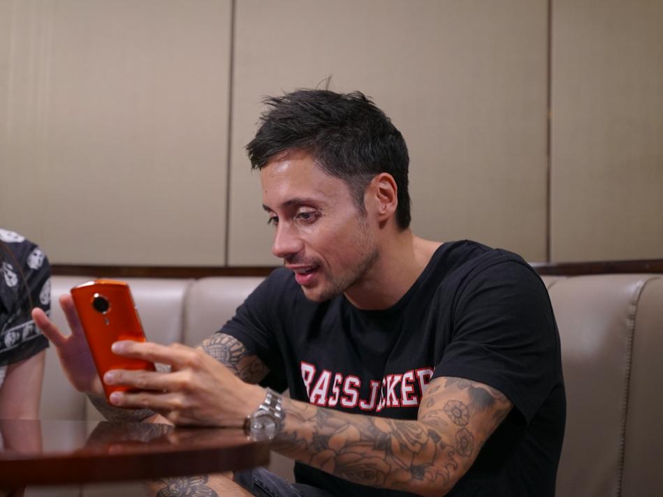 潮自拍专访DJBassjackers:自拍是生活的一部分