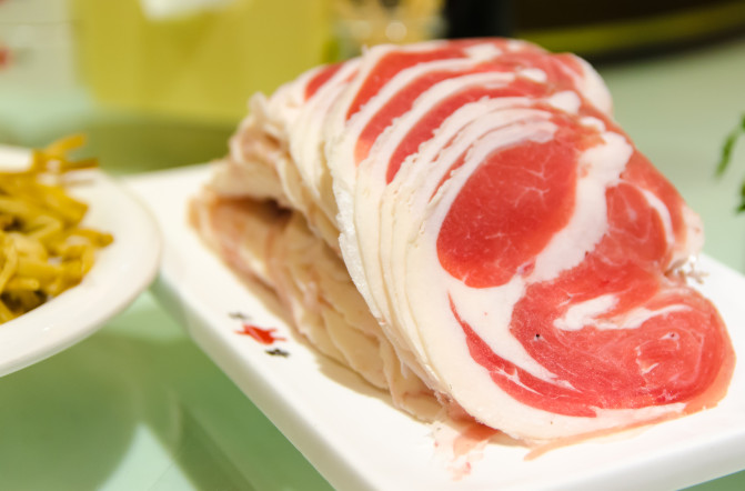 天堂草原锡林郭勒歌词及对白,真正的内蒙古锡林郭勒大草原