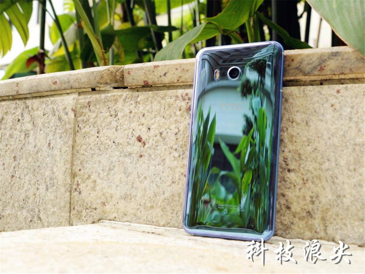 htcu11和htcu11+屏幕对比,htcu11测评