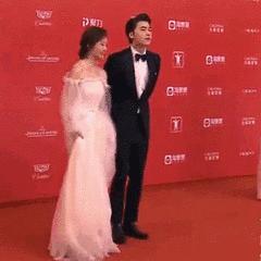 自从割双眼皮不算整容之后，娱乐圈不微调的女演员是真·不存在