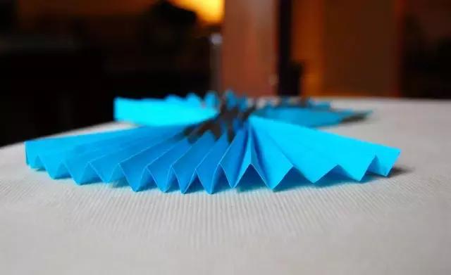 幼儿园亲子卡纸手工教程：小蝴蝶、手指偶、立体贺卡等（附步骤）