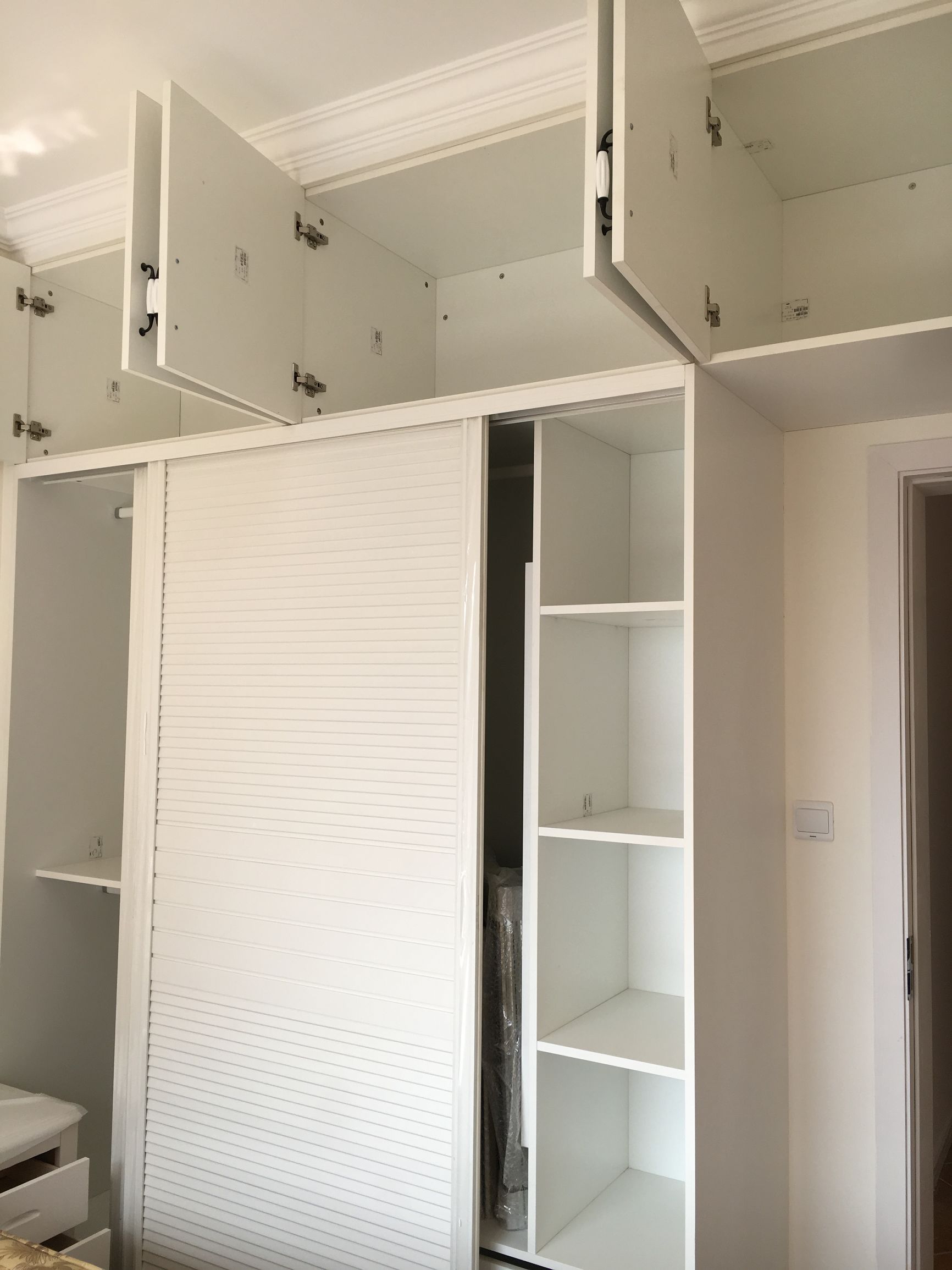 第一次装修自己装还是找装修公司,房子装修后悔找装修公司