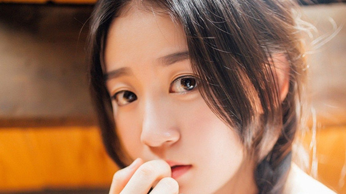 离婚后找了一个有钱男人，婚礼上收到一条短信，我逃掉了婚礼