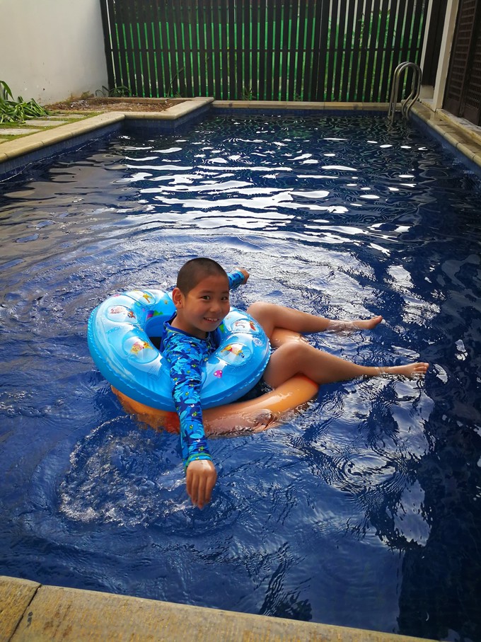 带着老妈和宝贝游三亚（两家铂尔曼和亚龙湾红树林度假之旅）